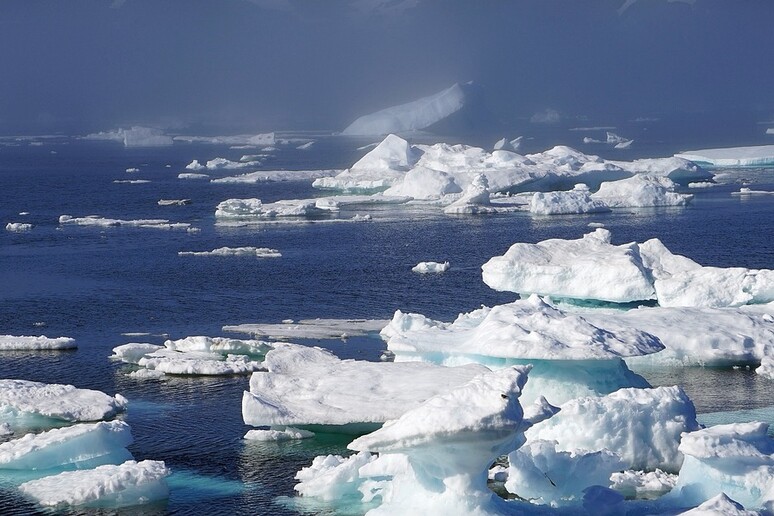 Posticipata la temuta prima estate senza ghiacci nell 'Artico, grazie al Protocollo di Monreal (fonte: PIxabay) - RIPRODUZIONE RISERVATA