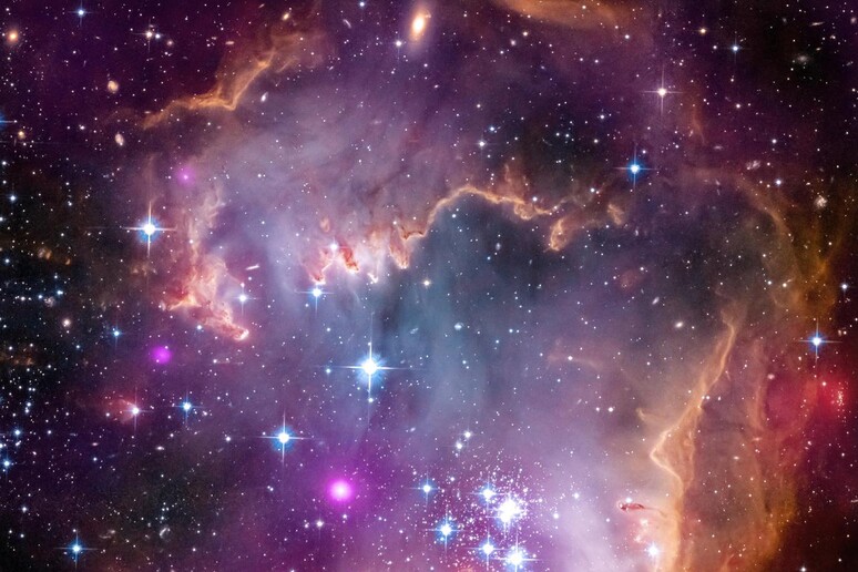 The star cradle in the Small Magellanic Cloud (Credit: NASA/CXC/JPL-Caltech/STScI) - RIPRODUZIONE RISERVATA
