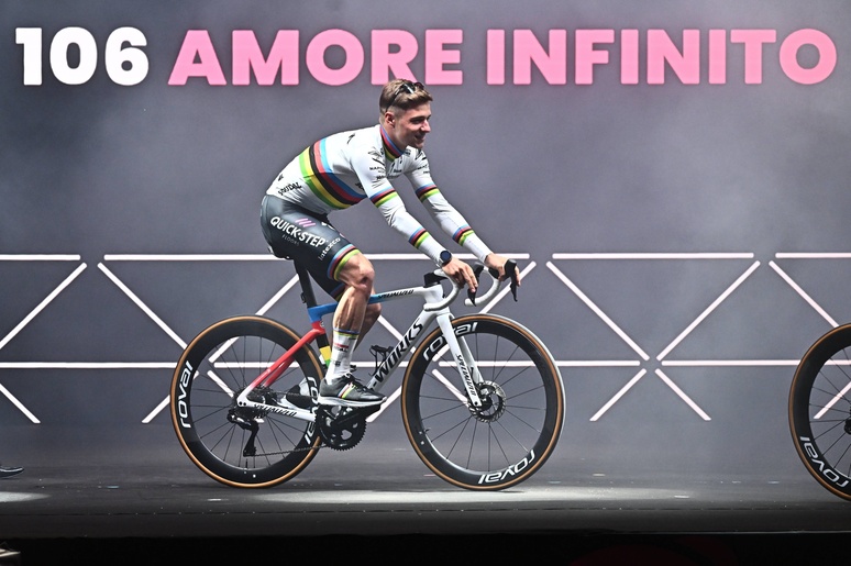 2023 Giro d 'Italia cycling race - RIPRODUZIONE RISERVATA