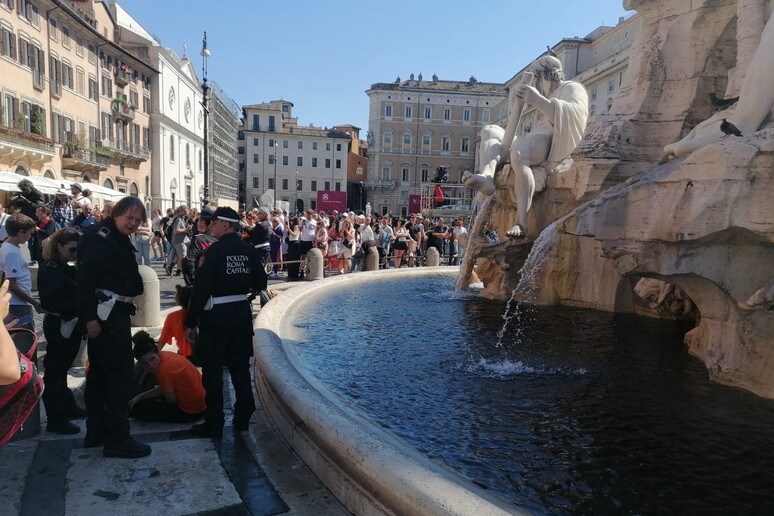 Blitz degli attivisti di Ultima generazione a Roma -     ALL RIGHTS RESERVED