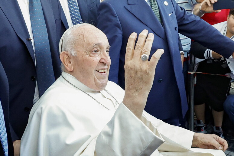 Papa Francesco - RIPRODUZIONE RISERVATA