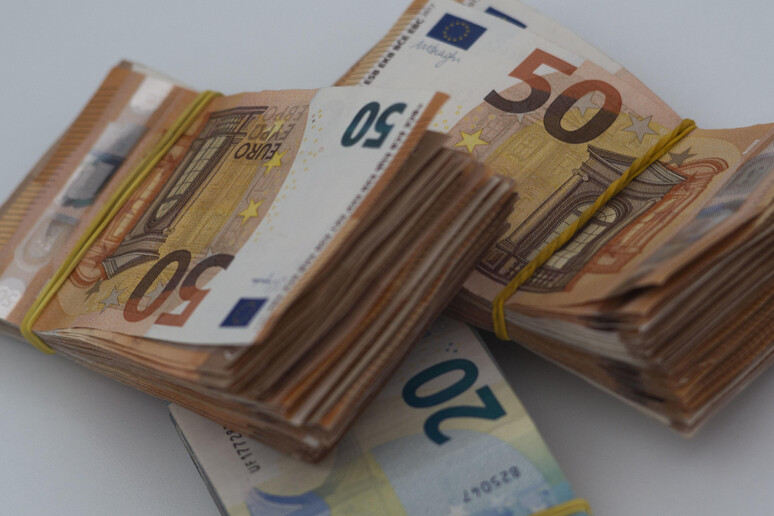 Banconote euro - RIPRODUZIONE RISERVATA