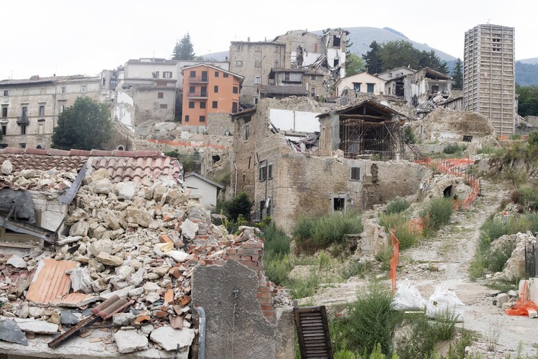 7 anni fa il sisma ad Amatrice,la ricostruzione accelera - RIPRODUZIONE RISERVATA