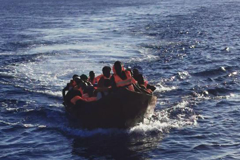 Lampedusa, firmato accordo per una postazione medicalizzata 118 - RIPRODUZIONE RISERVATA