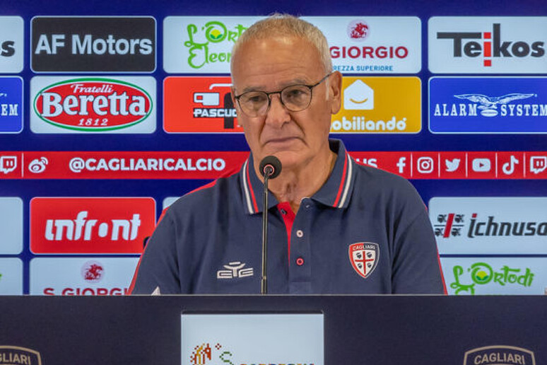 6b816738d85b82cad93a629a30d254c1 Calcio: Ranieri, 'a Genova concentrati per il rush finale'
