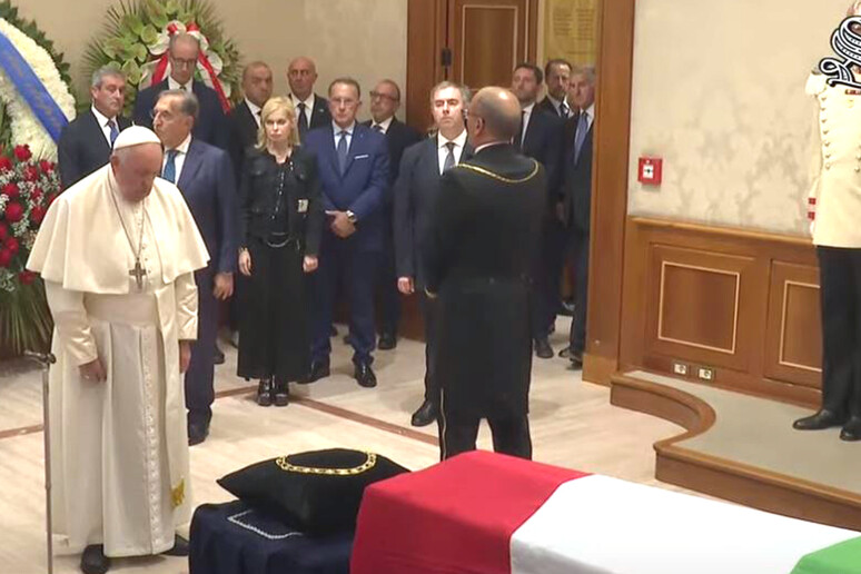 Mattarella, Meloni, Pope lead respects to Napolitano -     ALL RIGHTS RESERVED