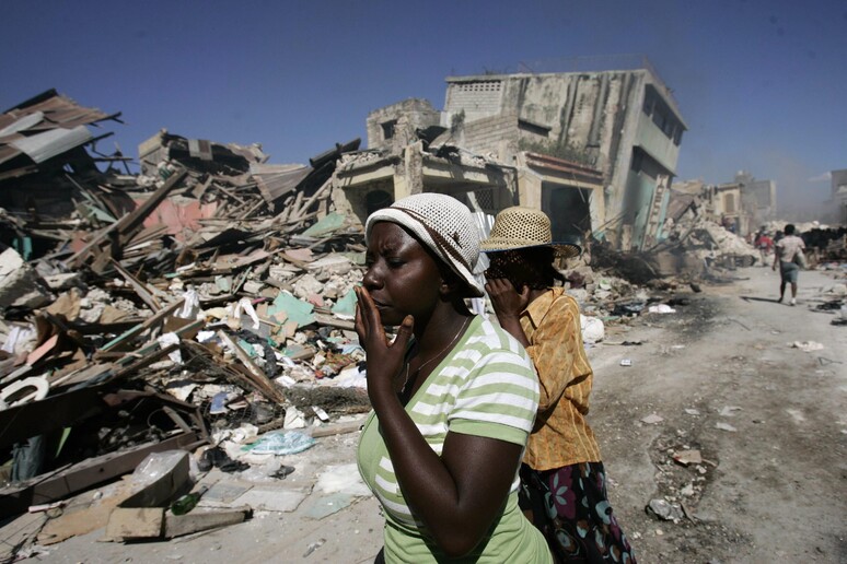 Haiti, gennaio 2010 - RIPRODUZIONE RISERVATA