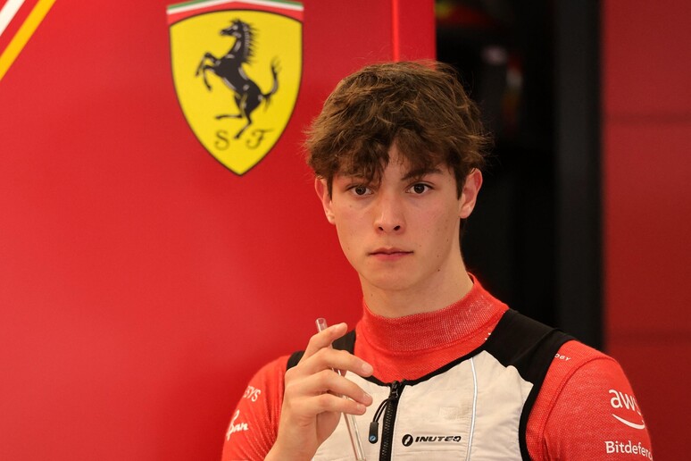 La parabola di Bearman, ha solo 18 anni e guida una Ferrari