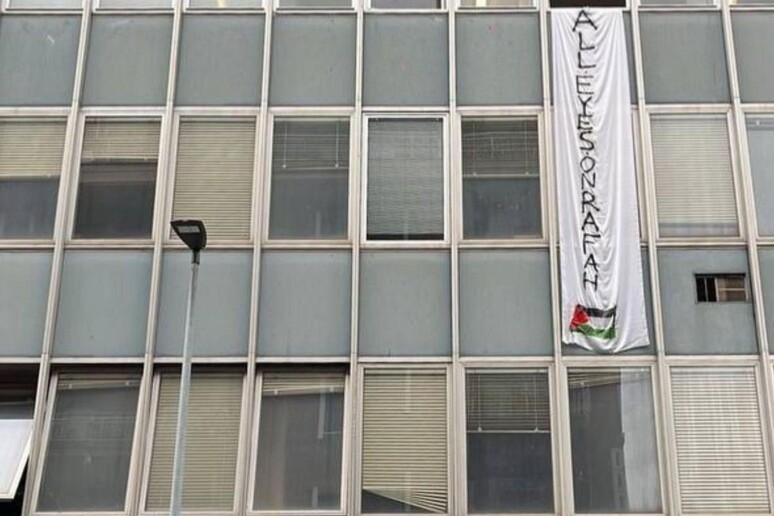 Studenti pro Palestina occupano dipartimento di Fisica a Torino